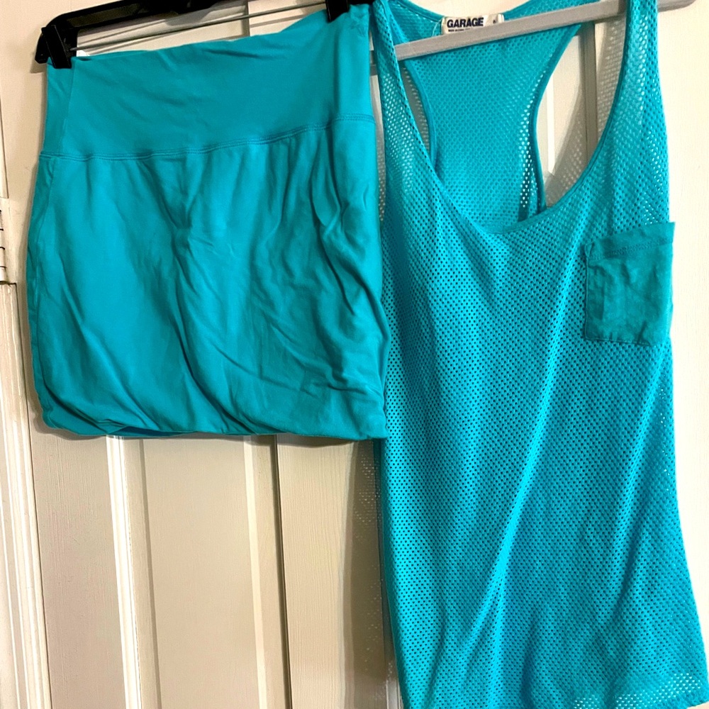Women’s two piece work out outfit